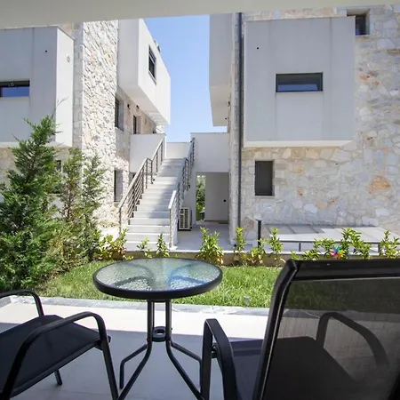 Petrino Compex Iii, By Halkidiki Appartement *